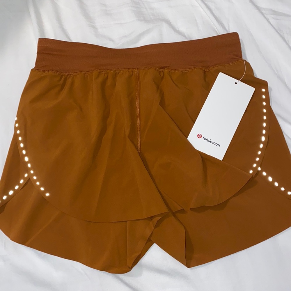 Find Your Pace Short 3”